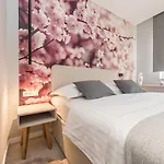 Luxury Garden 아파트 *