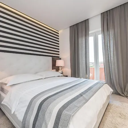 Luxury Garden Appartement *