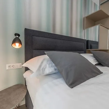 Luxury Garden Lejlighed *