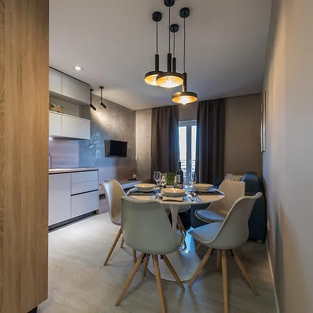 Luxury Garden Apartament *