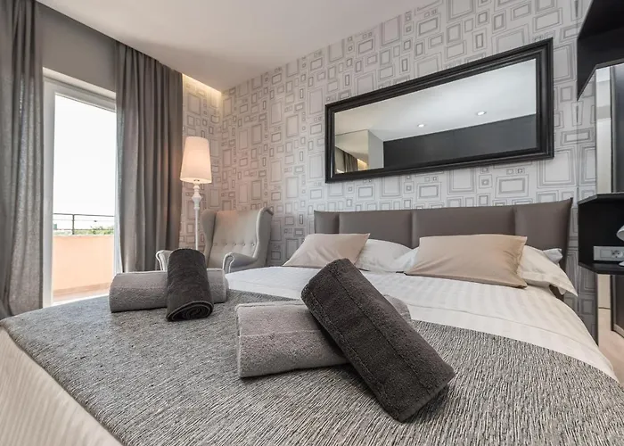 Luxury Garden Sukošan