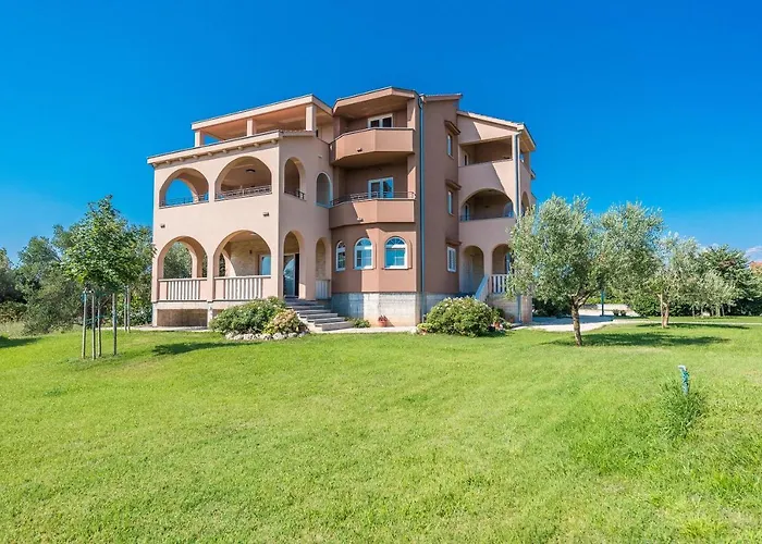 דירה Luxury Garden *